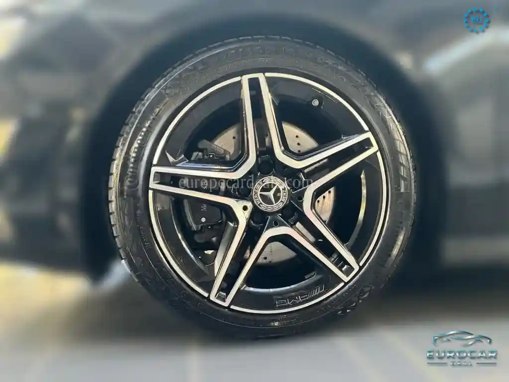 Mercedes-Benz B 220