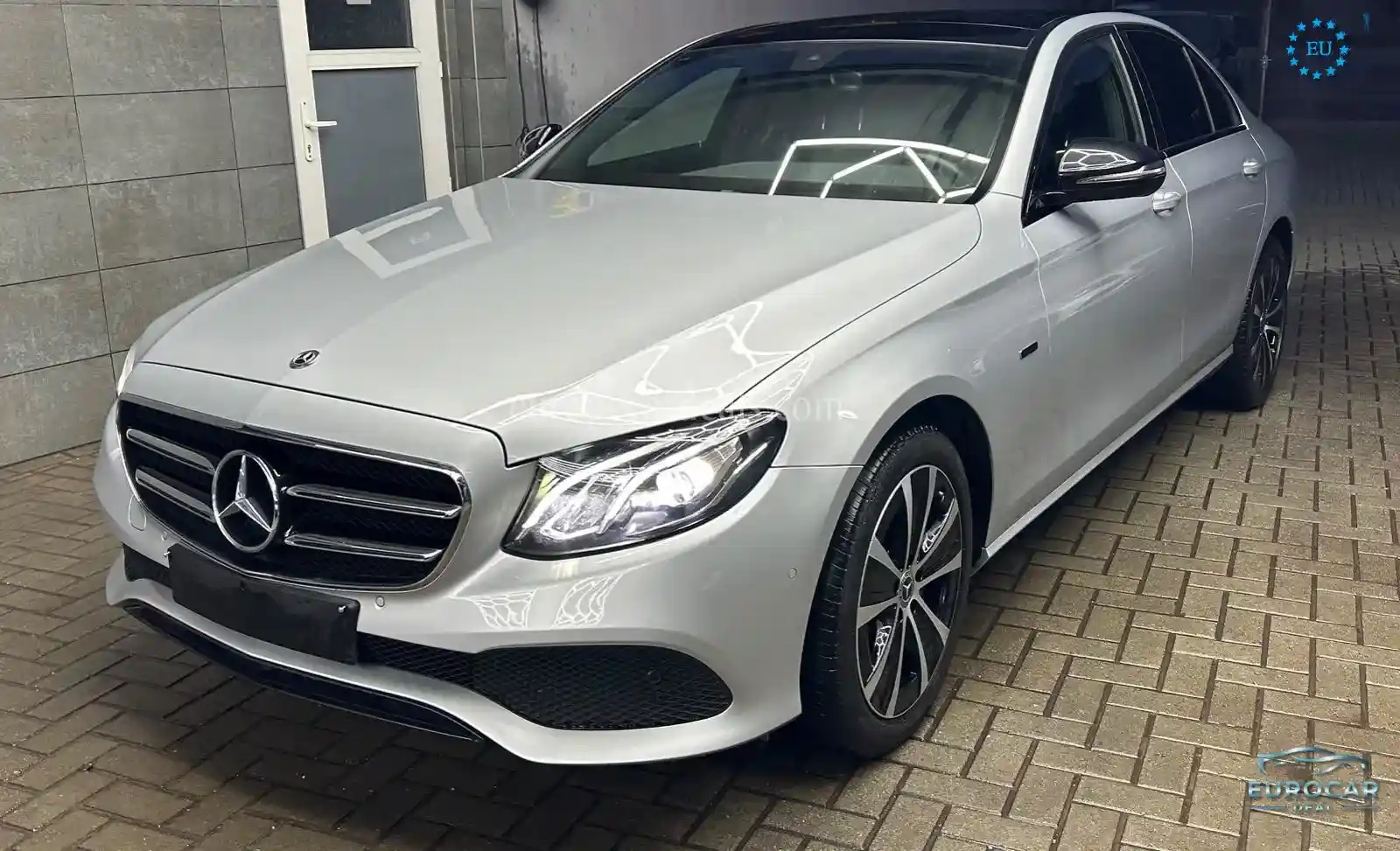 Mercedes-Benz E 300