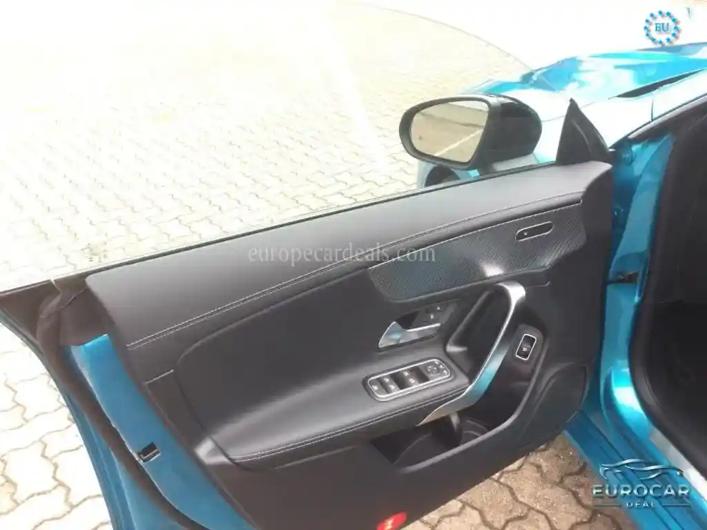Mercedes-Benz CLA 200 Shooting Brake