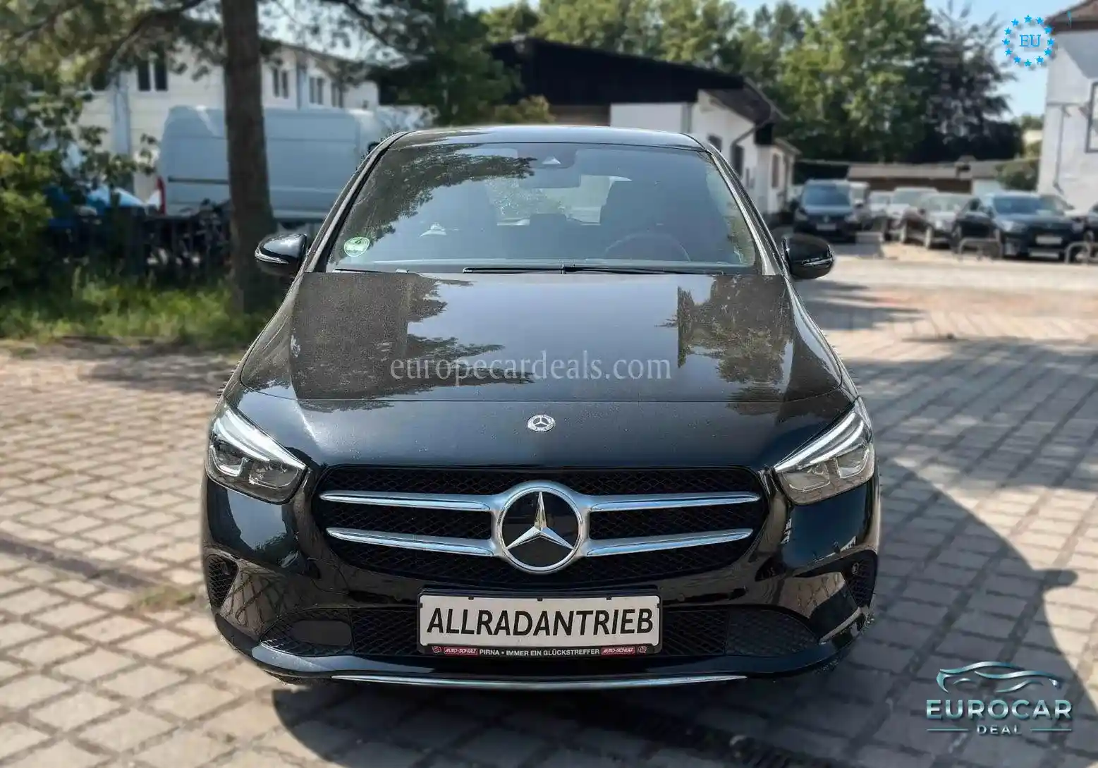 Mercedes-Benz B 220