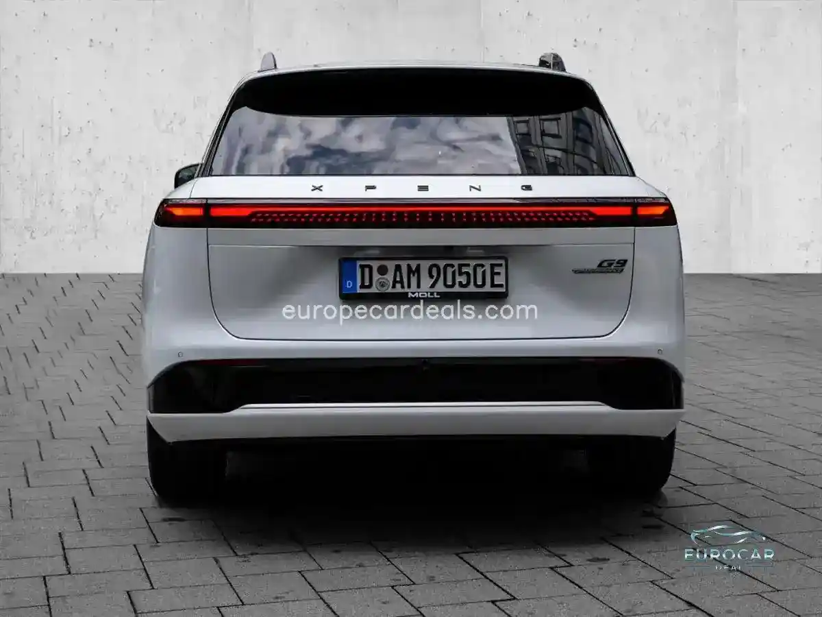 XPENG G9