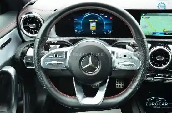 Mercedes-Benz CLA 220 Shooting Brake