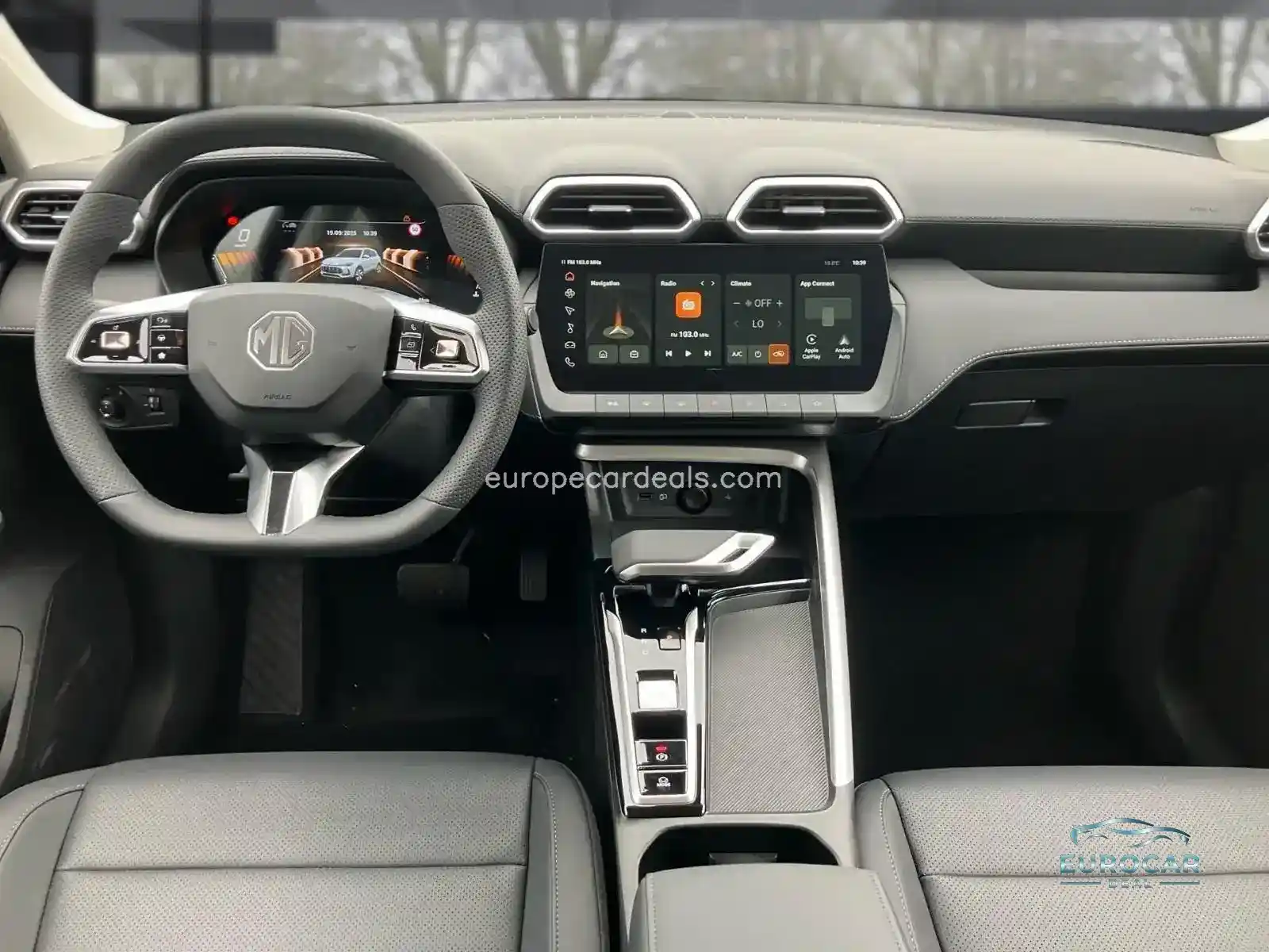 MG ZS