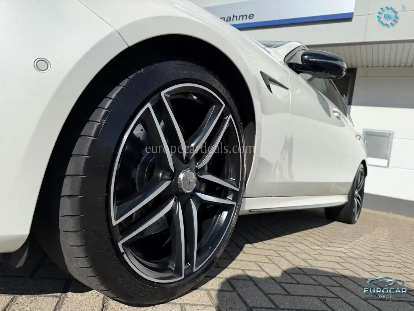 Mercedes-Benz E 63 AMG