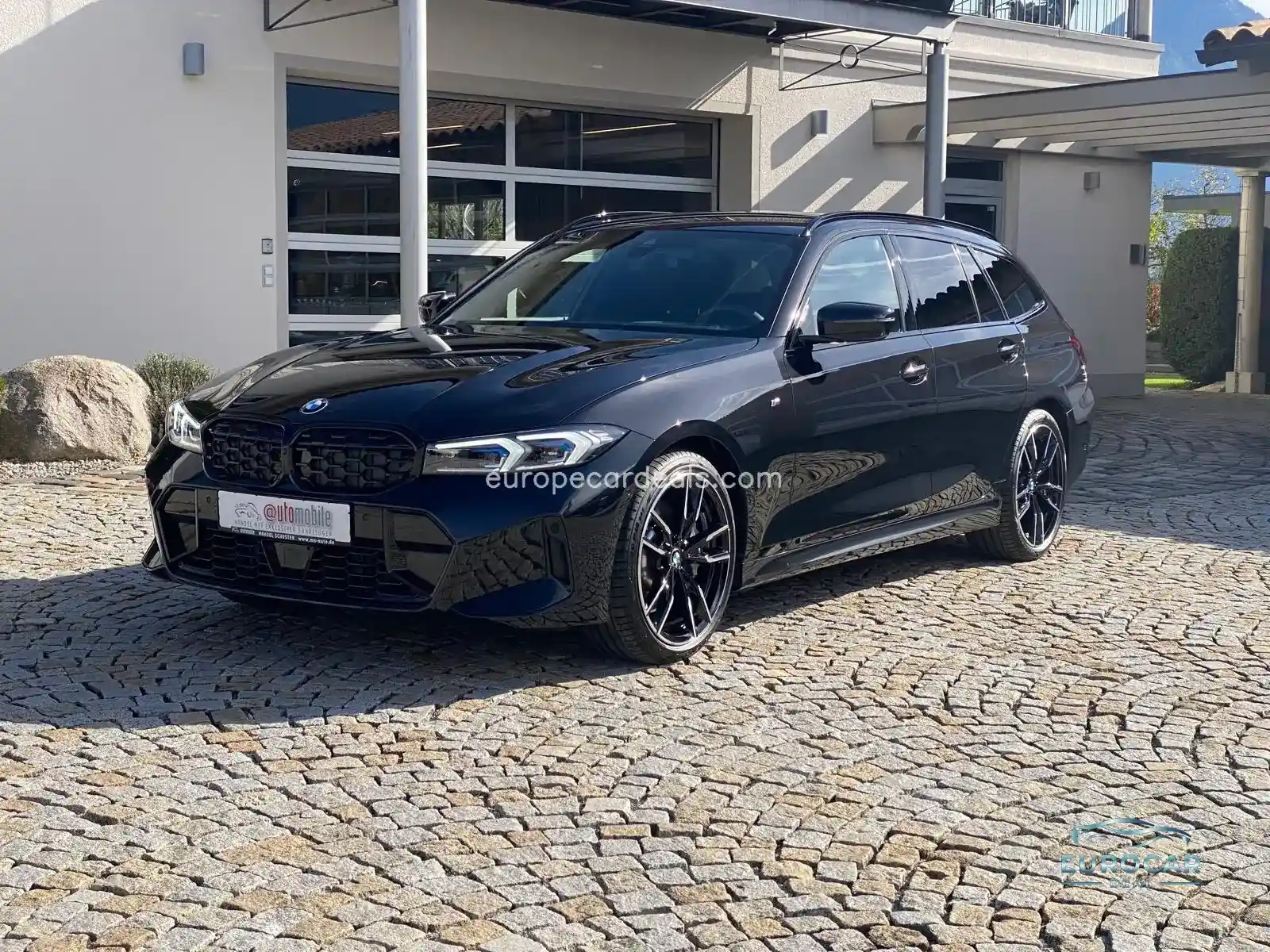 BMW 330