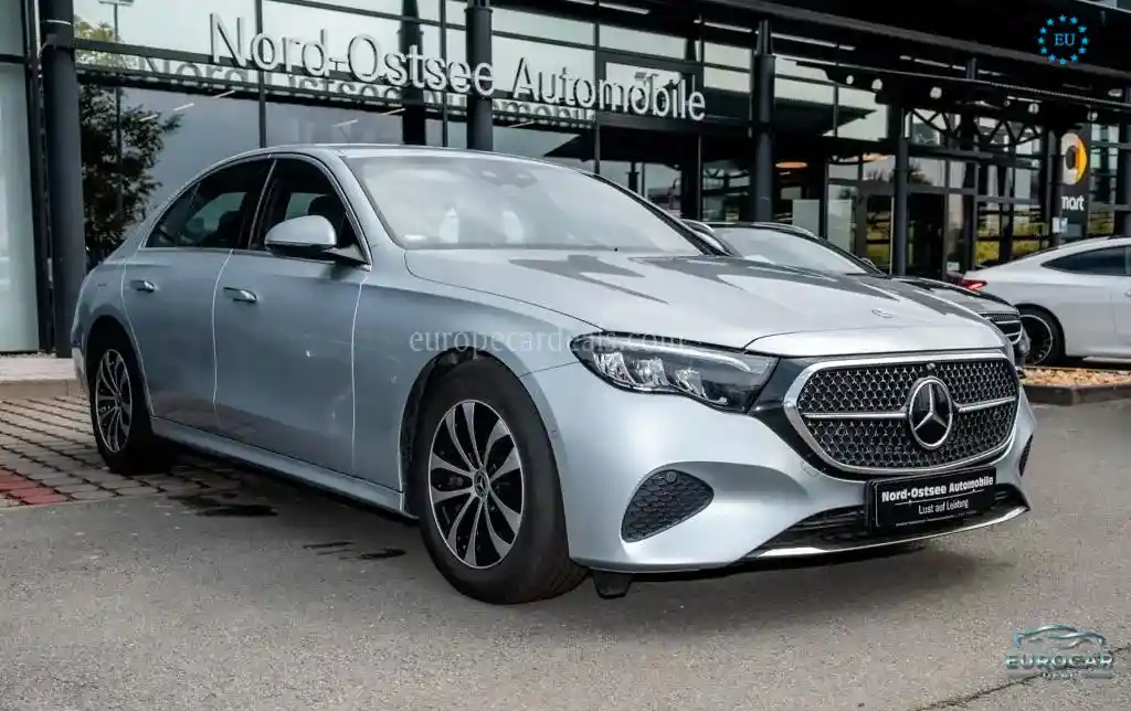 Mercedes-Benz E 220