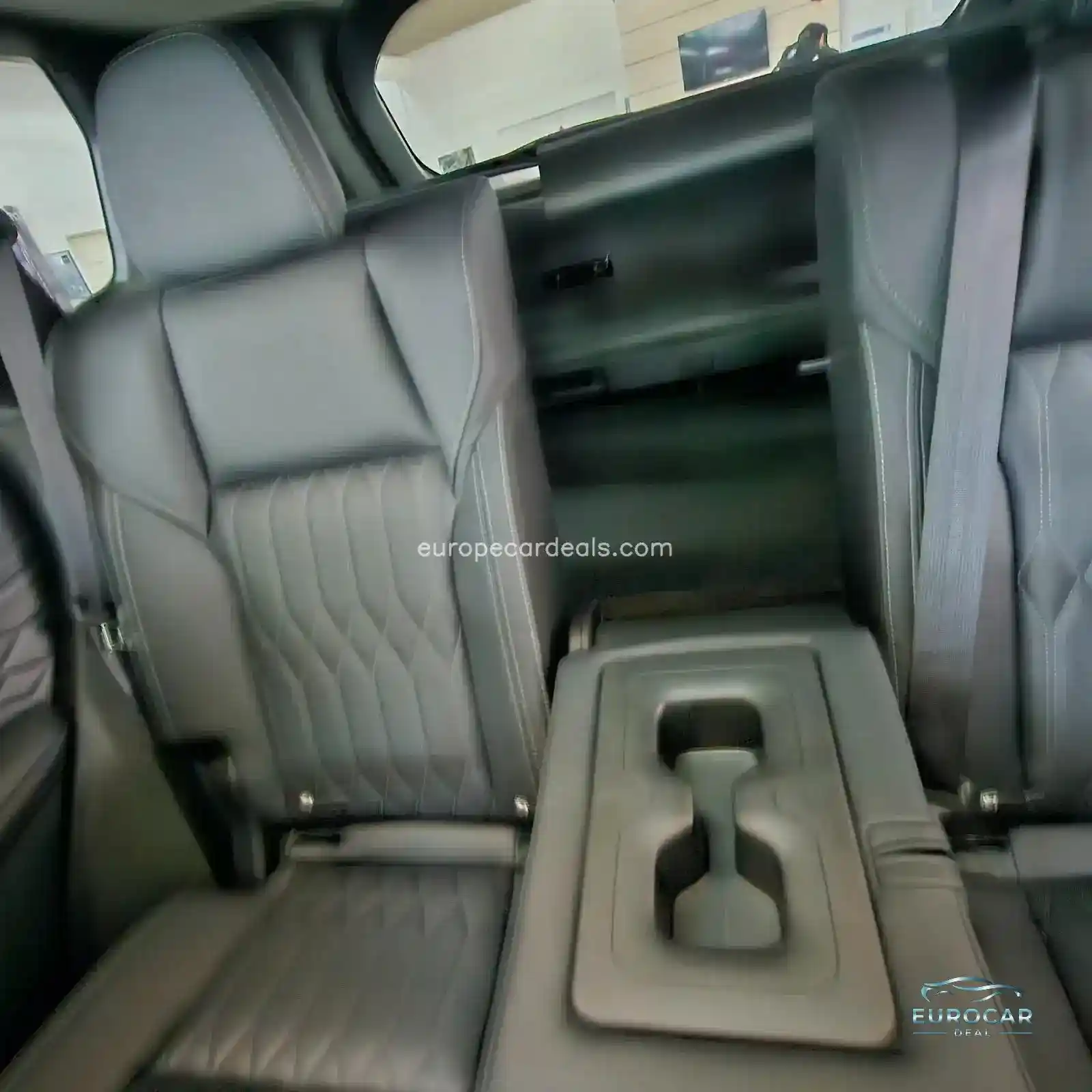 Mitsubishi Plug-in Hybrid Outlander