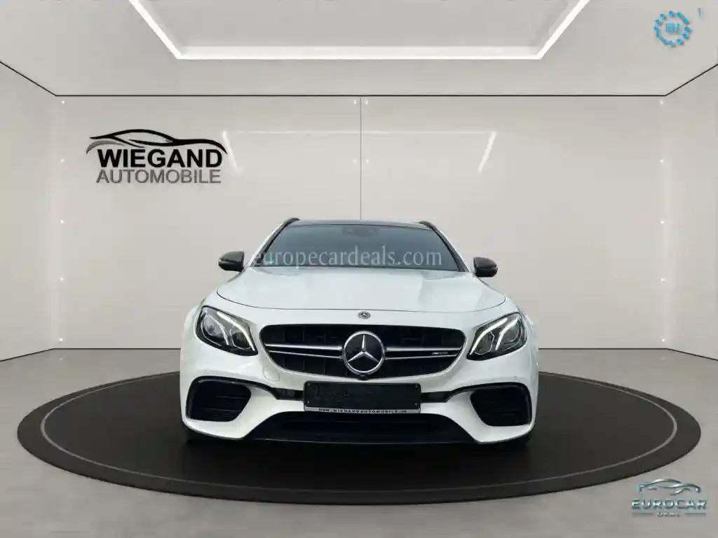 Mercedes-Benz E 63 AMG