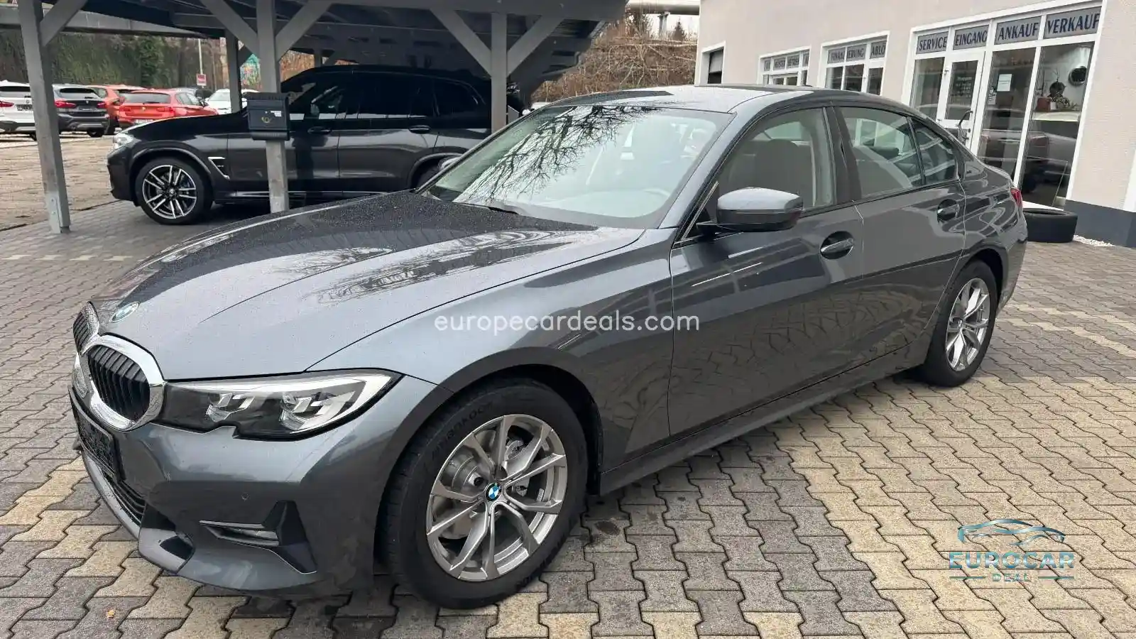 BMW 320