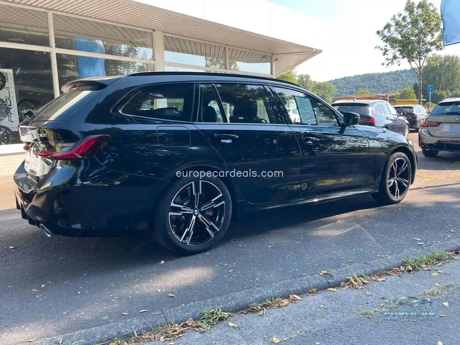 BMW 330