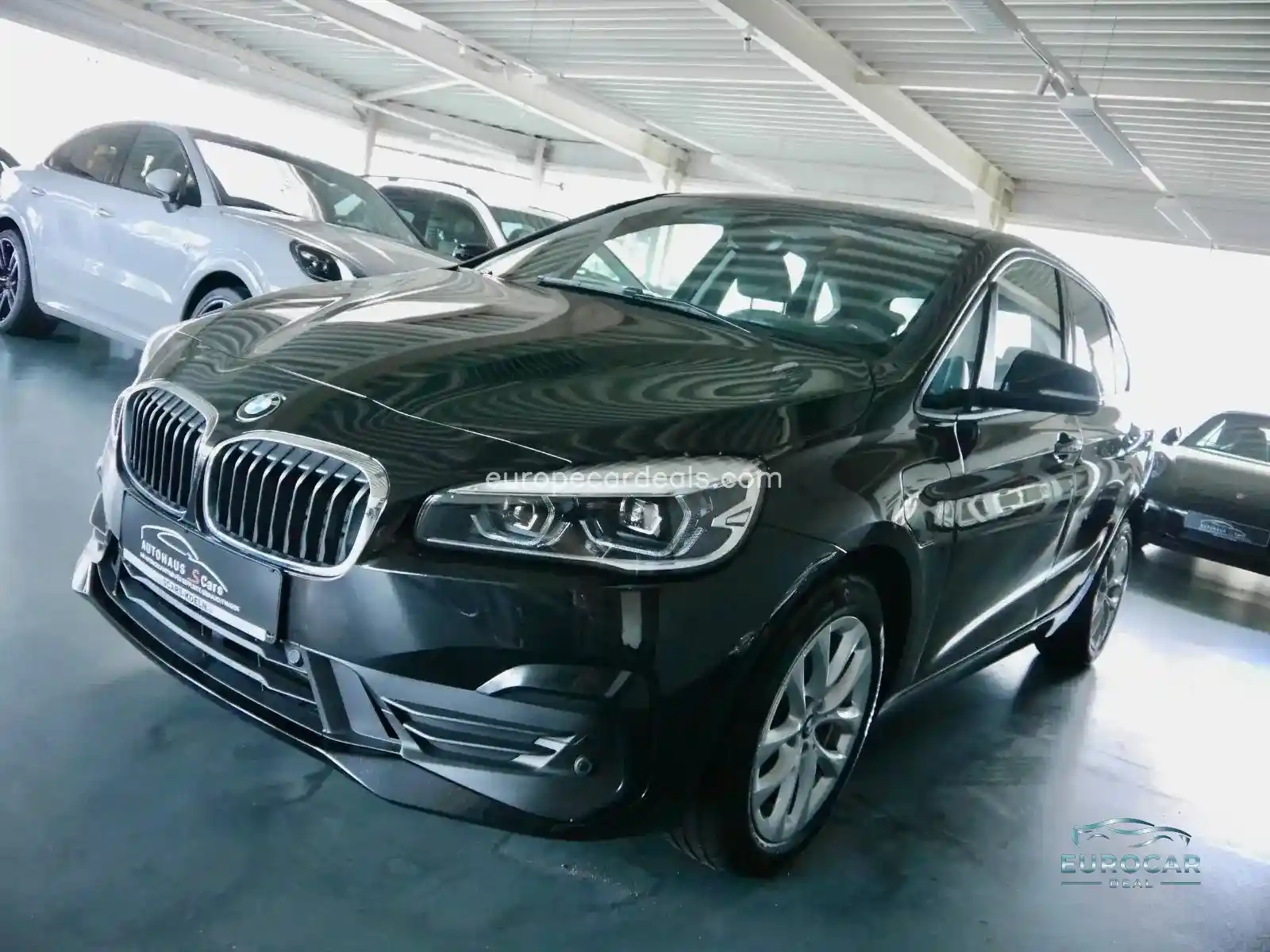 BMW 225