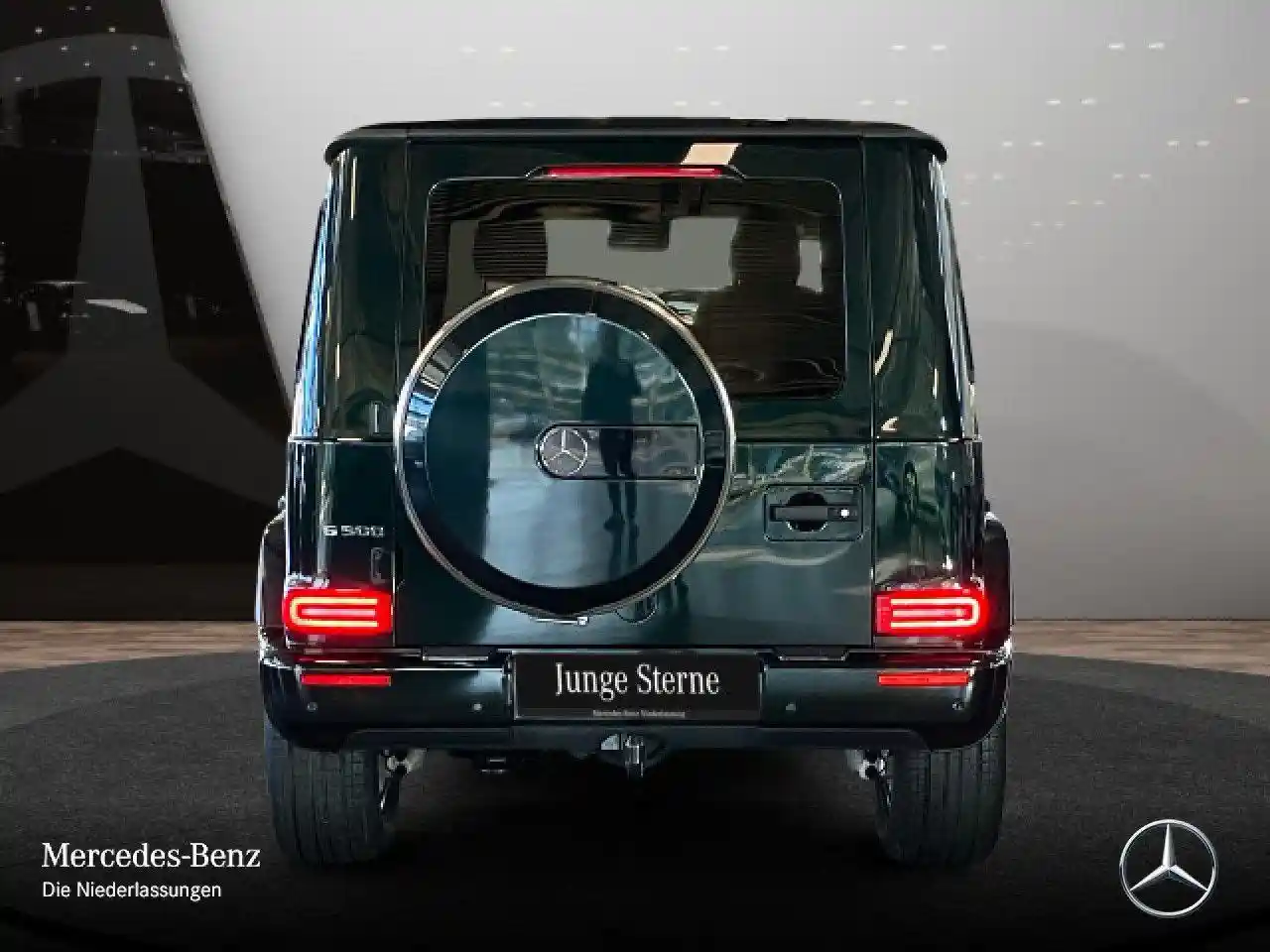 Mercedes-Benz G 500