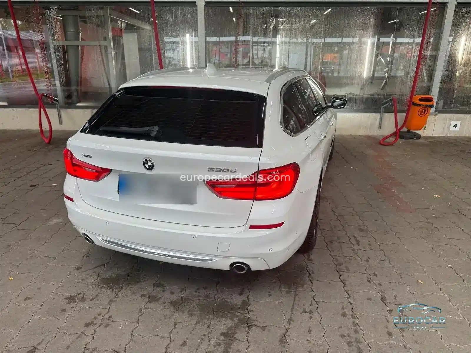 BMW 530
