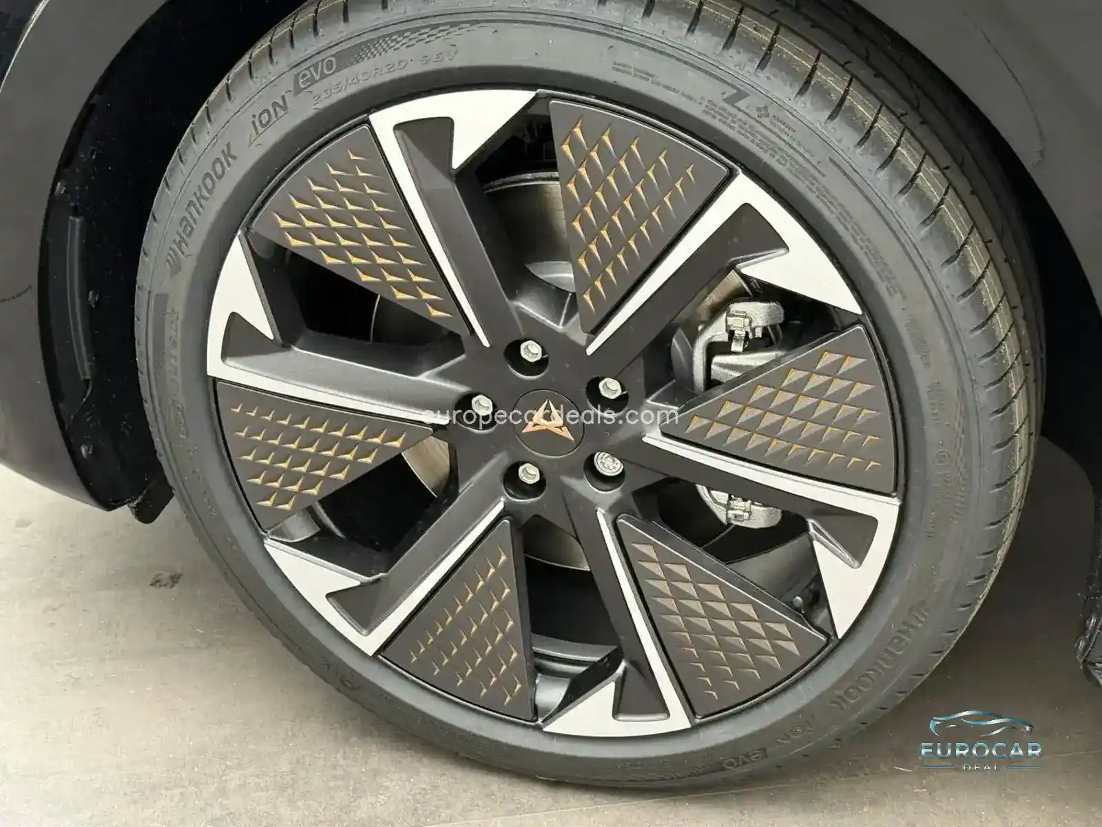 Cupra Born
