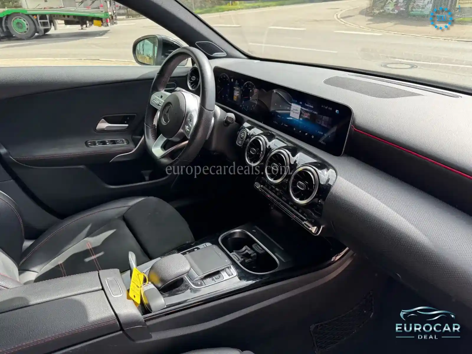 Mercedes-Benz A 220