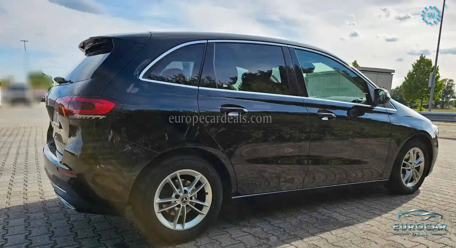 Mercedes-Benz B 200