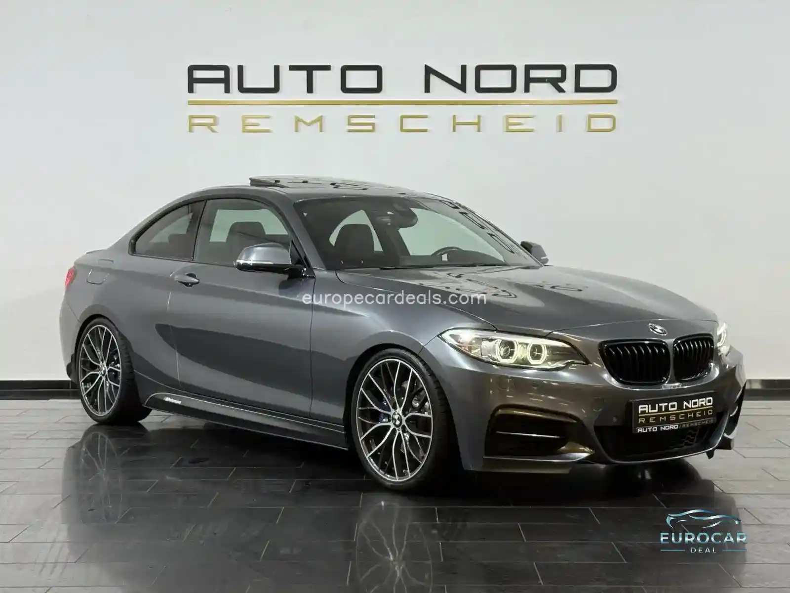 BMW M240i