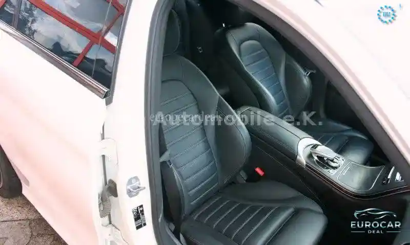Mercedes-Benz C 350