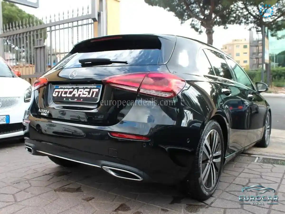 Mercedes-Benz A 200