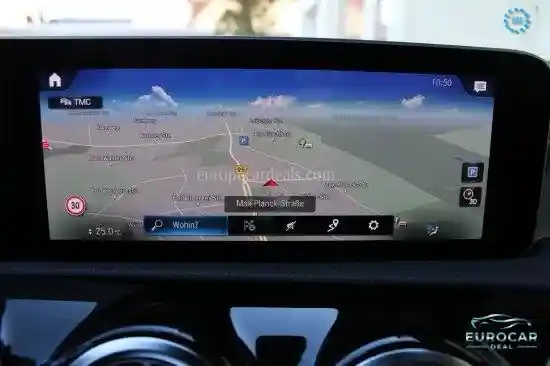 Mercedes-Benz CLA 220