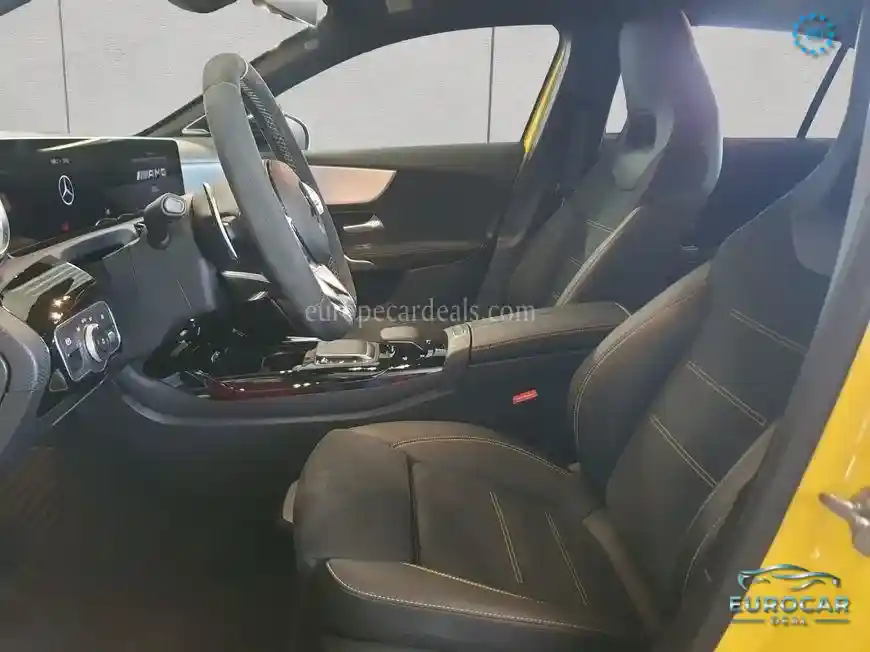 Mercedes-Benz A 45 AMG