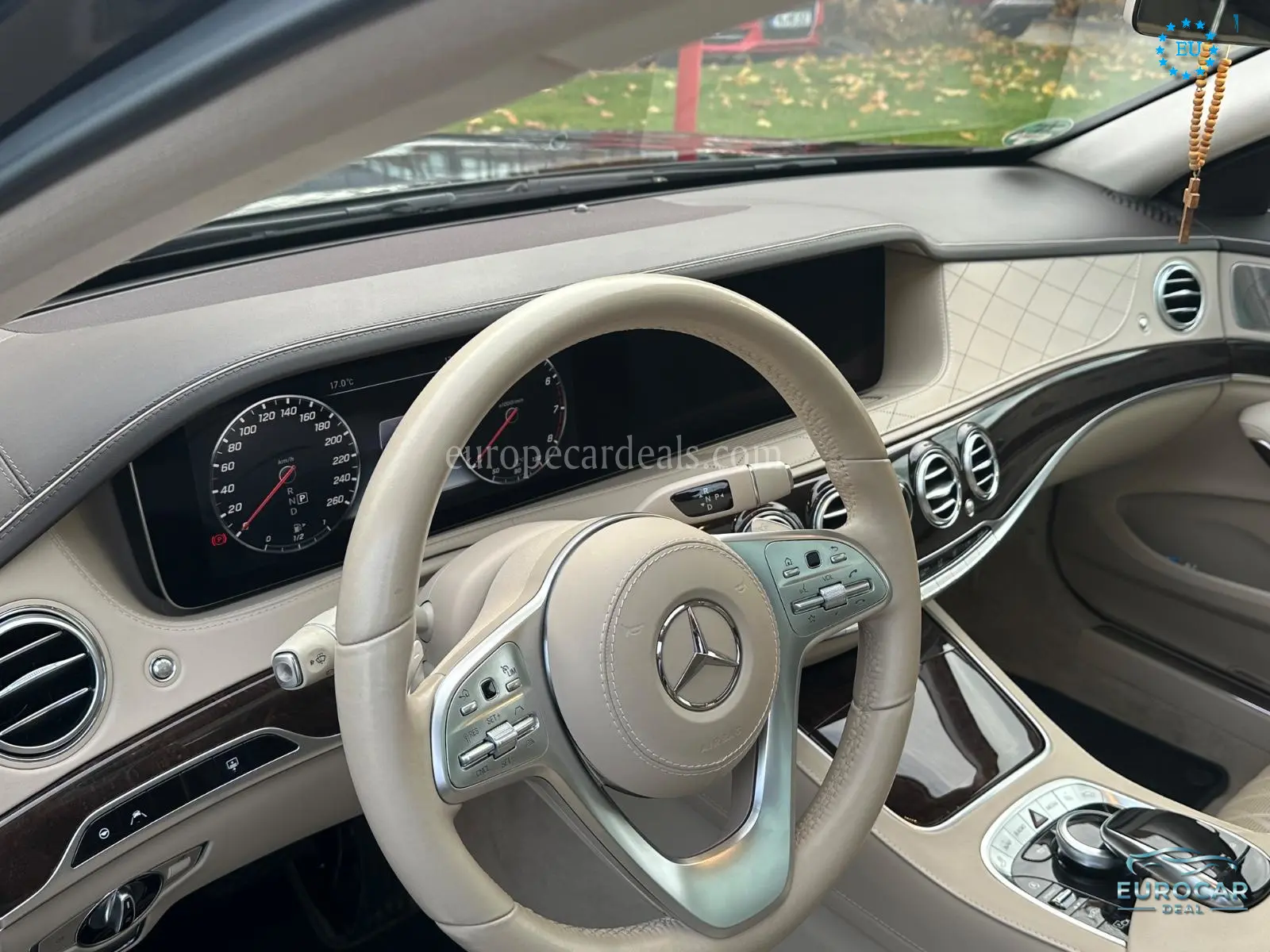 Mercedes-Benz S 560