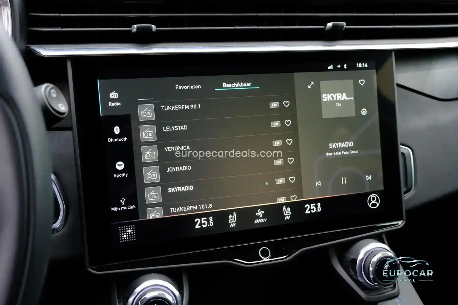 Lynk&Co 01
