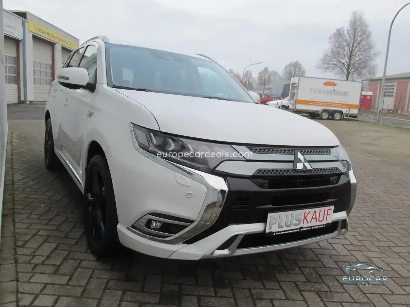 Mitsubishi Plug-in Hybrid Outlander