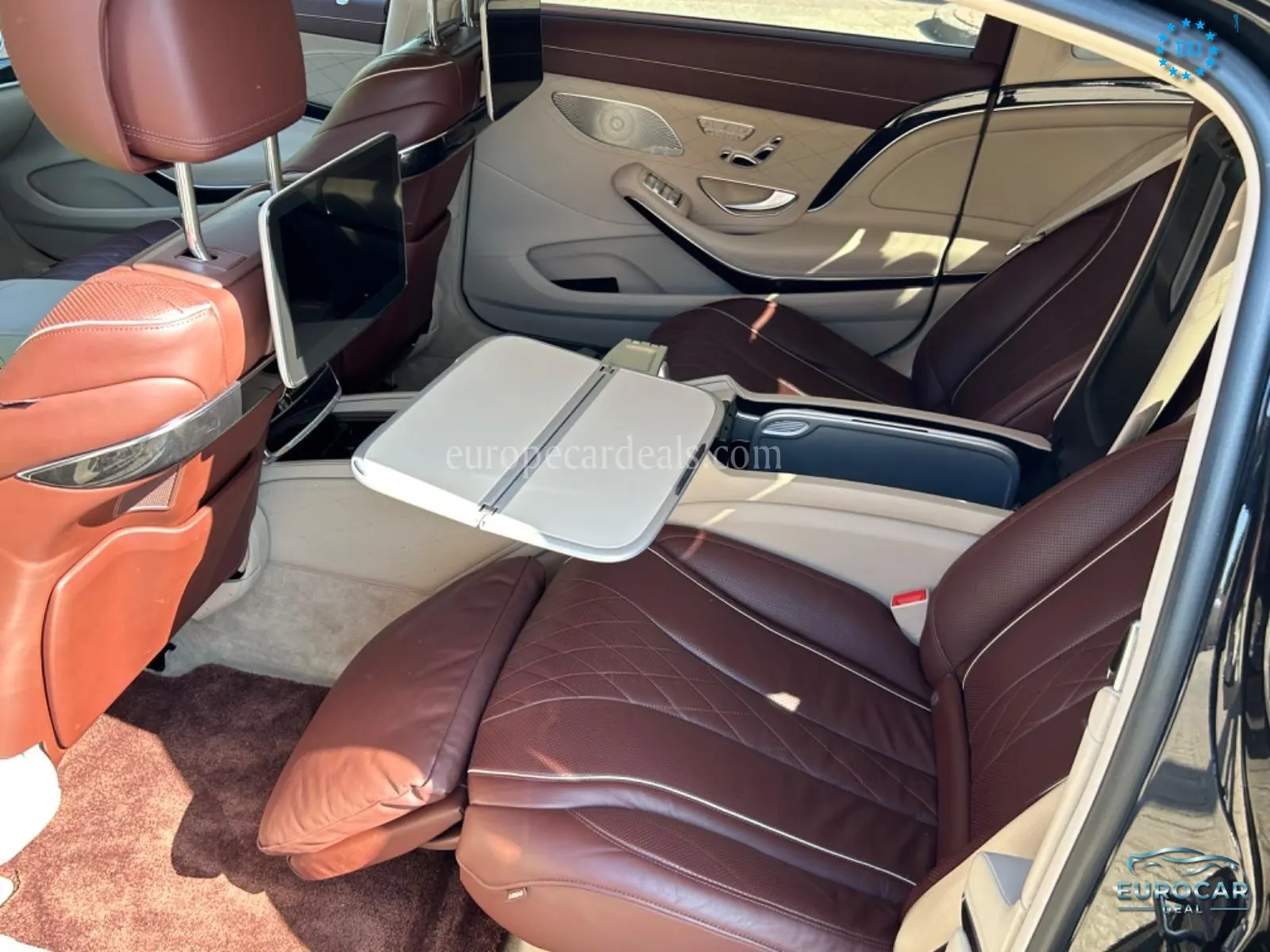 Mercedes-Benz S 560