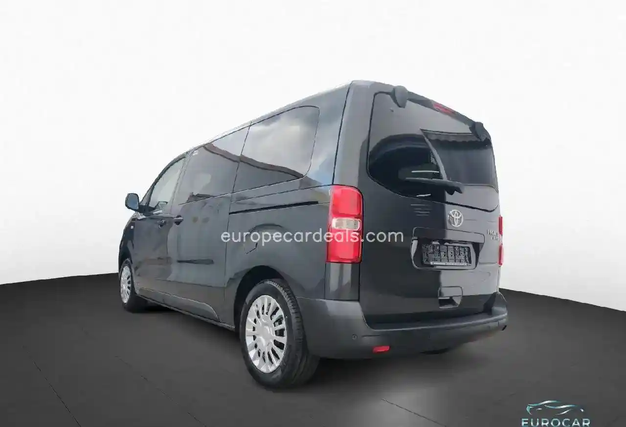 Toyota Proace (Verso)