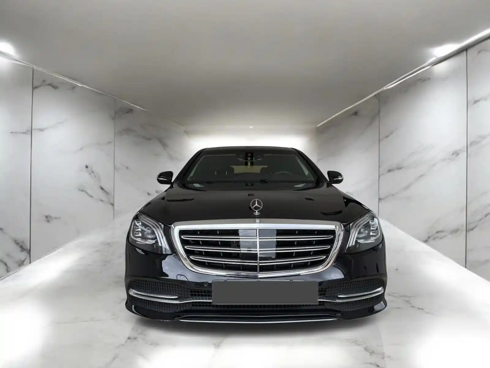 Mercedes-Benz S 600