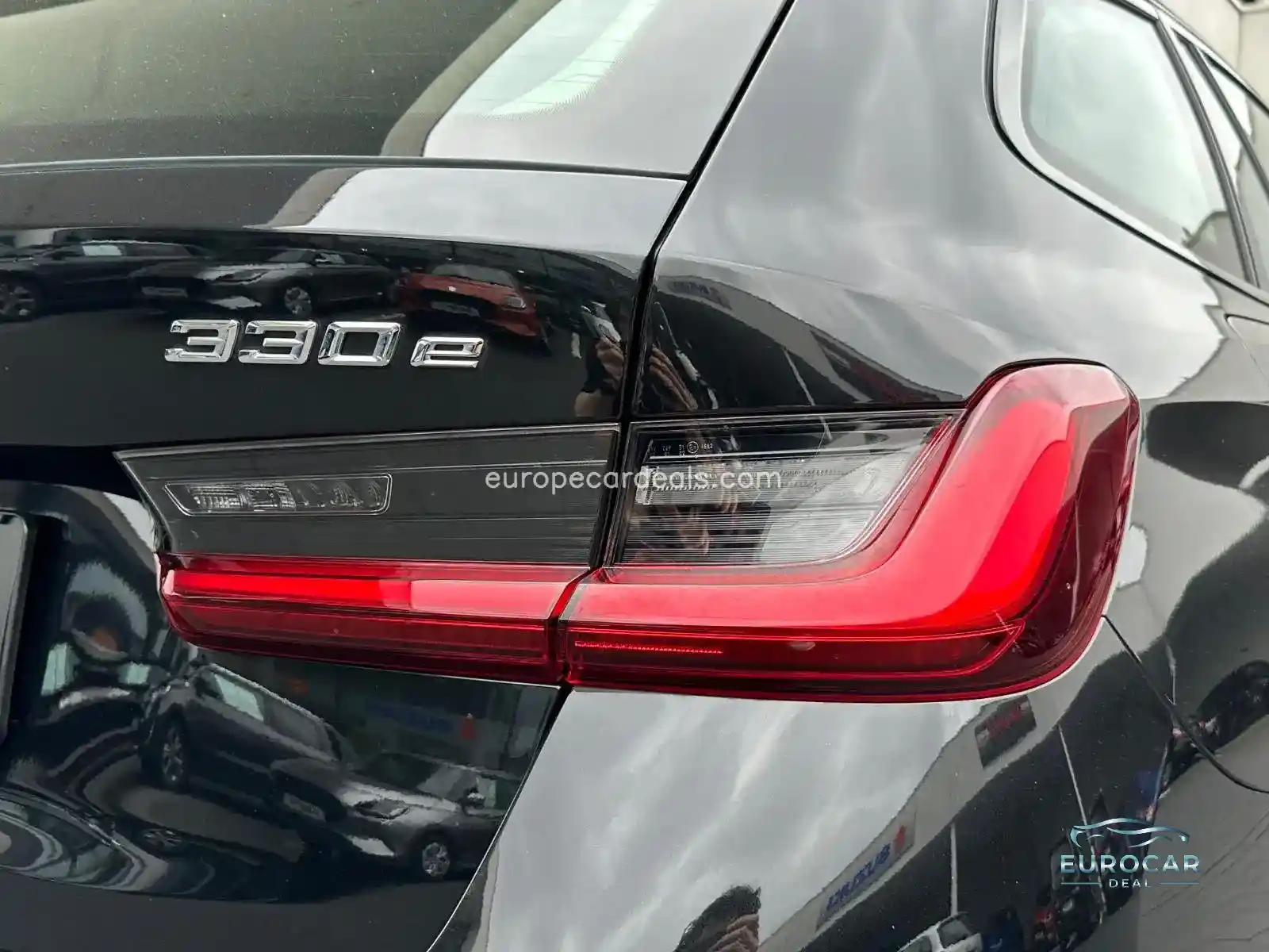 BMW 330