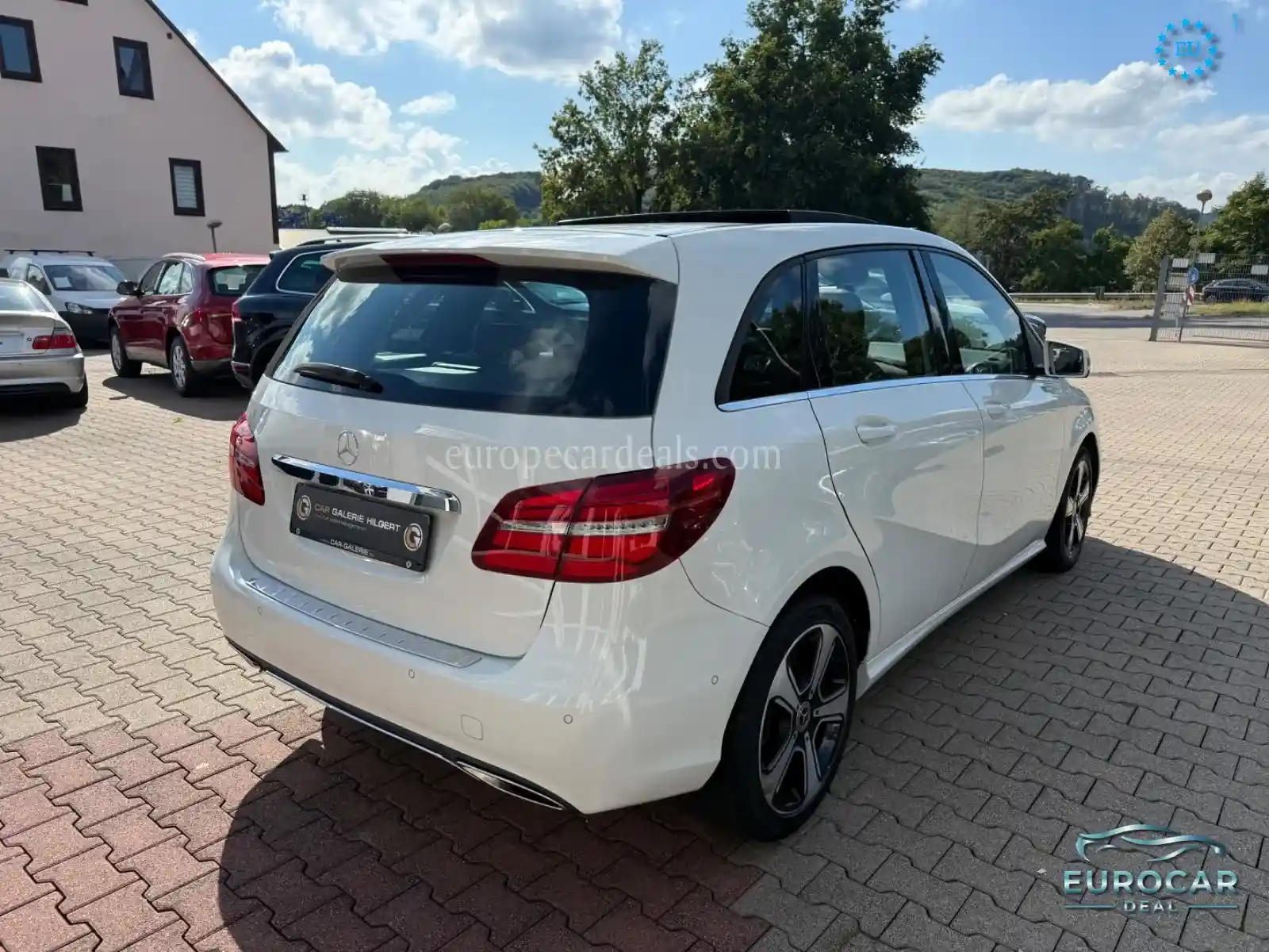 Mercedes-Benz B 220