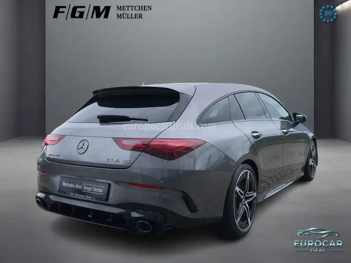 Mercedes-Benz CLA 35 AMG Shooting Brake