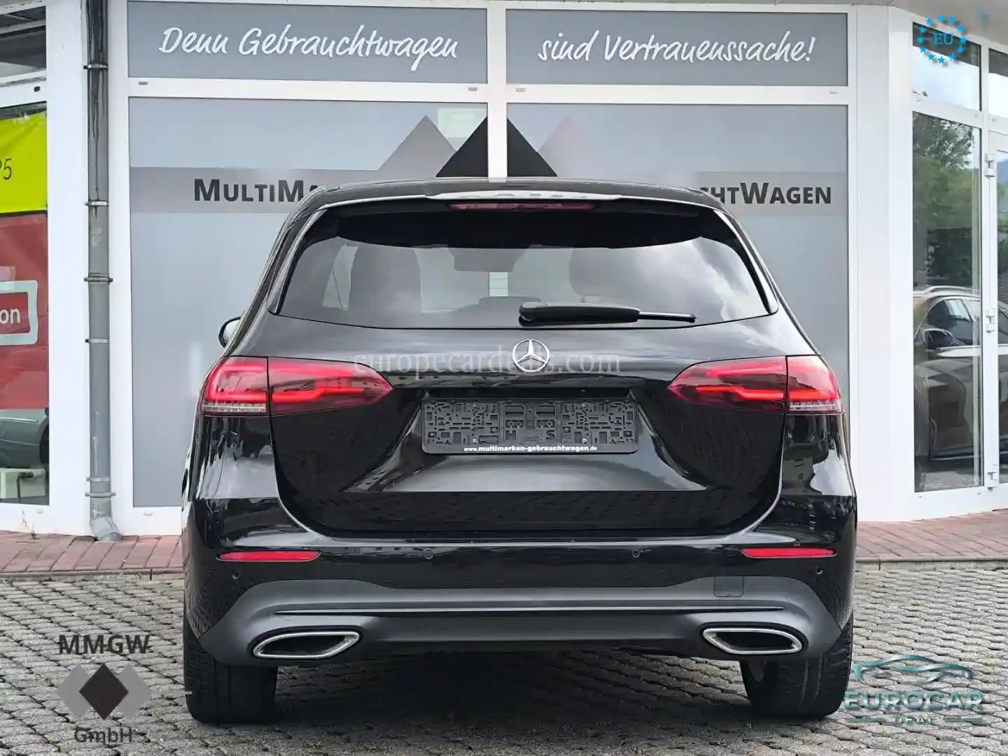 Mercedes-Benz B 220