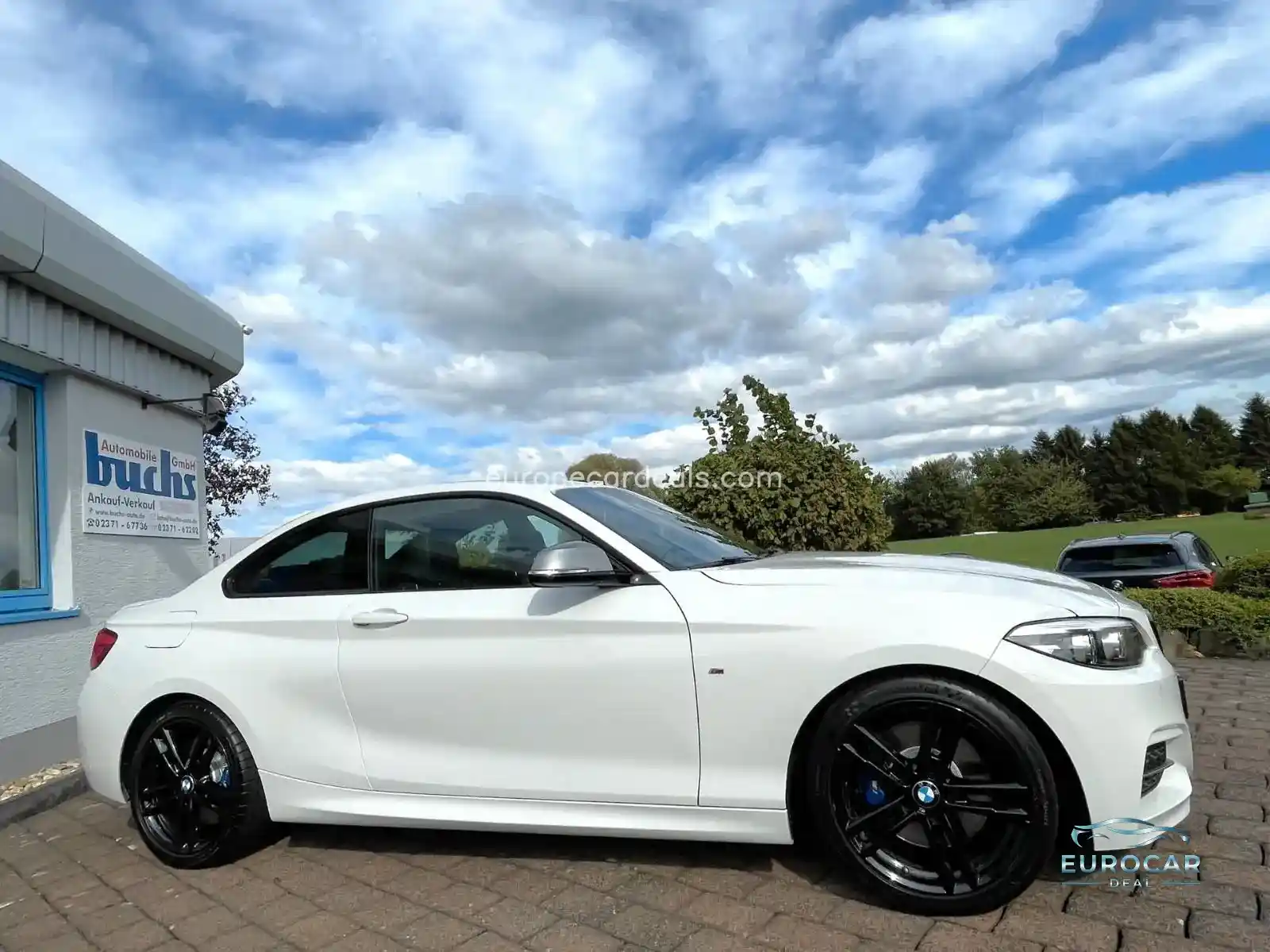 BMW M240i