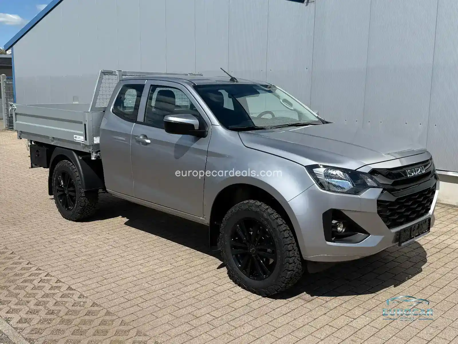 Space Cab AT LS 4WD Kip Aufl 3.5t Winterp.