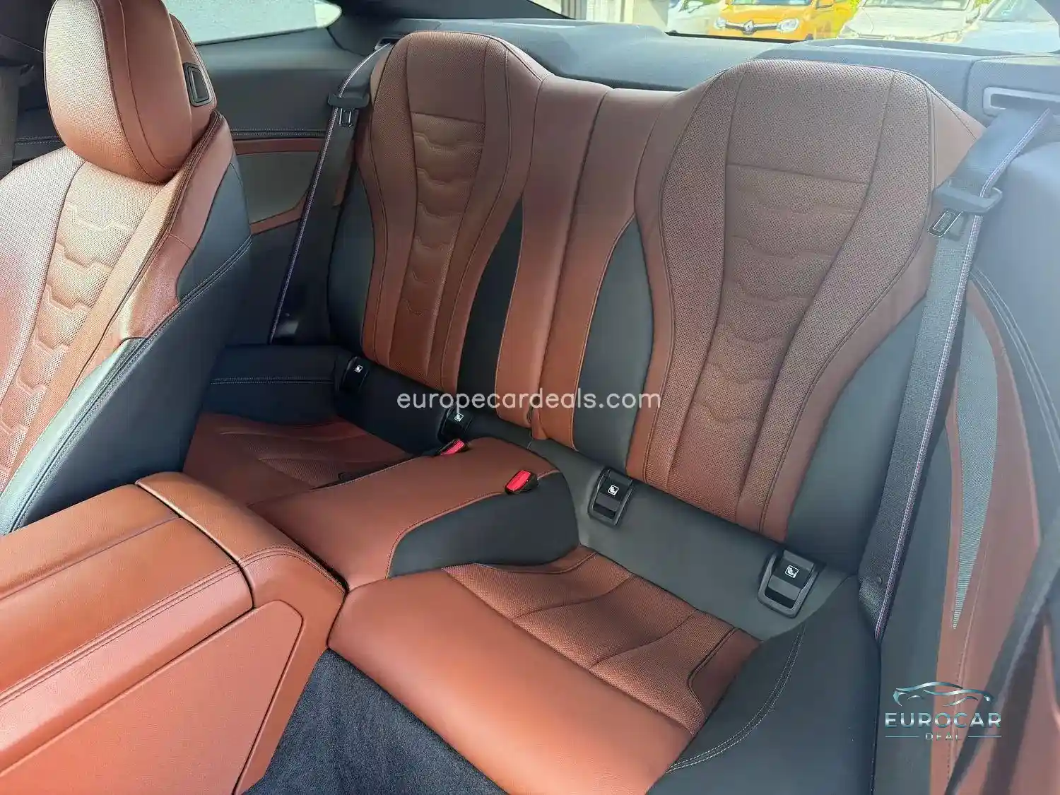 BMW 840