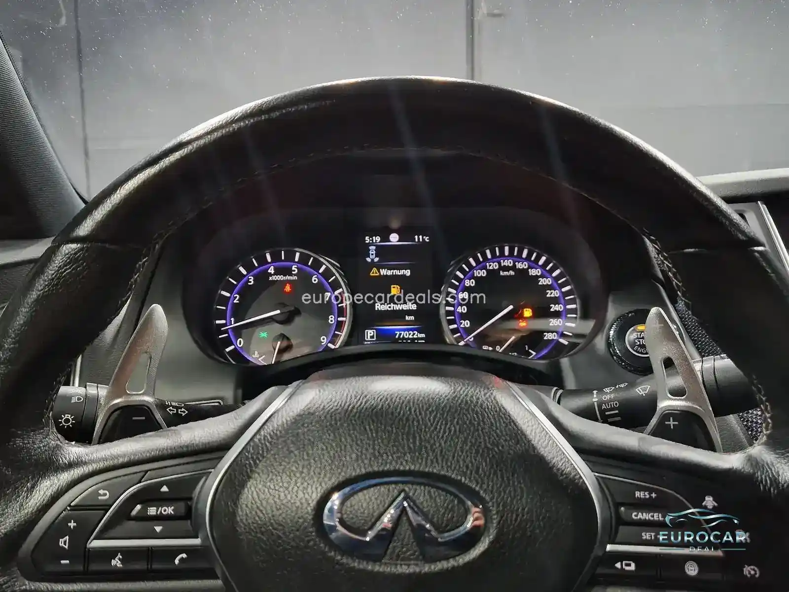 Infiniti Q60