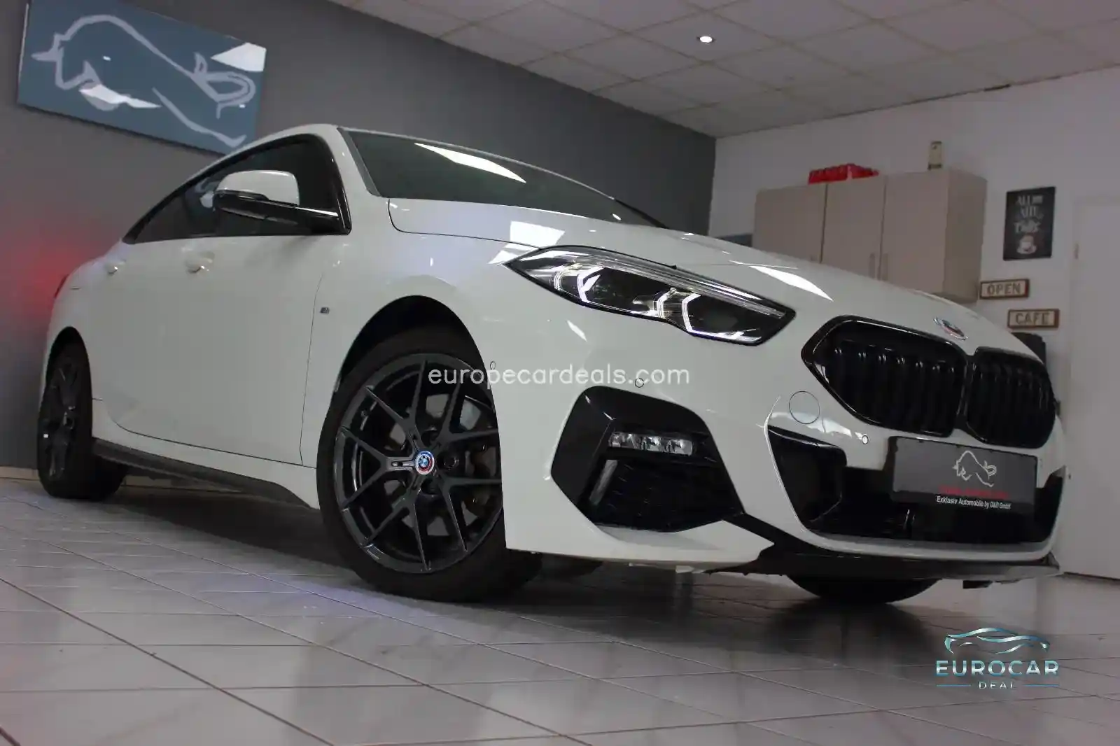 BMW 220