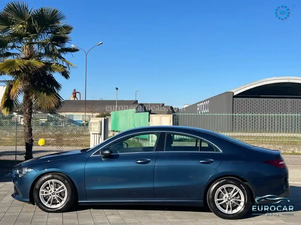 Mercedes-Benz CLA 200