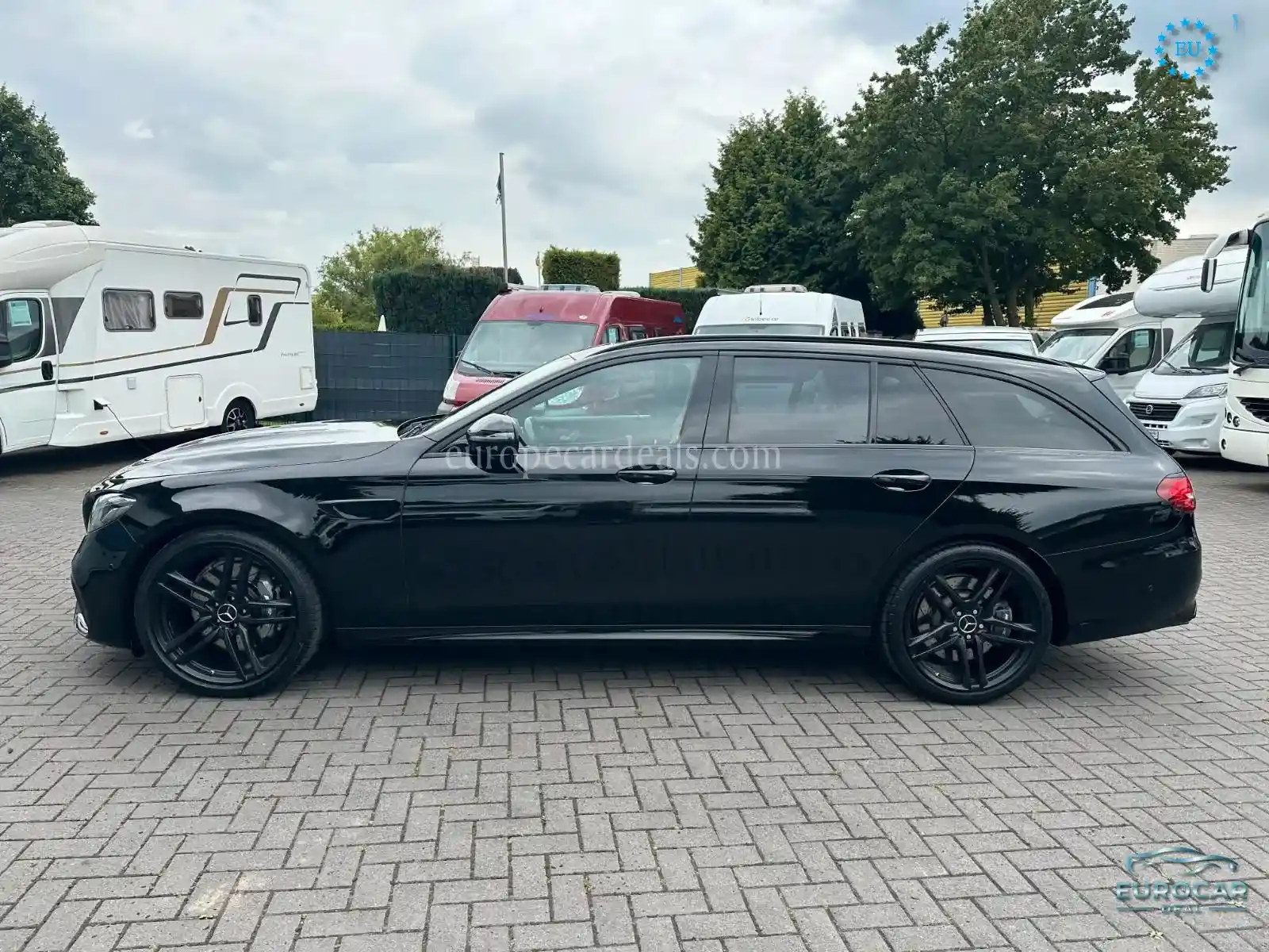 Mercedes-Benz E 63 AMG