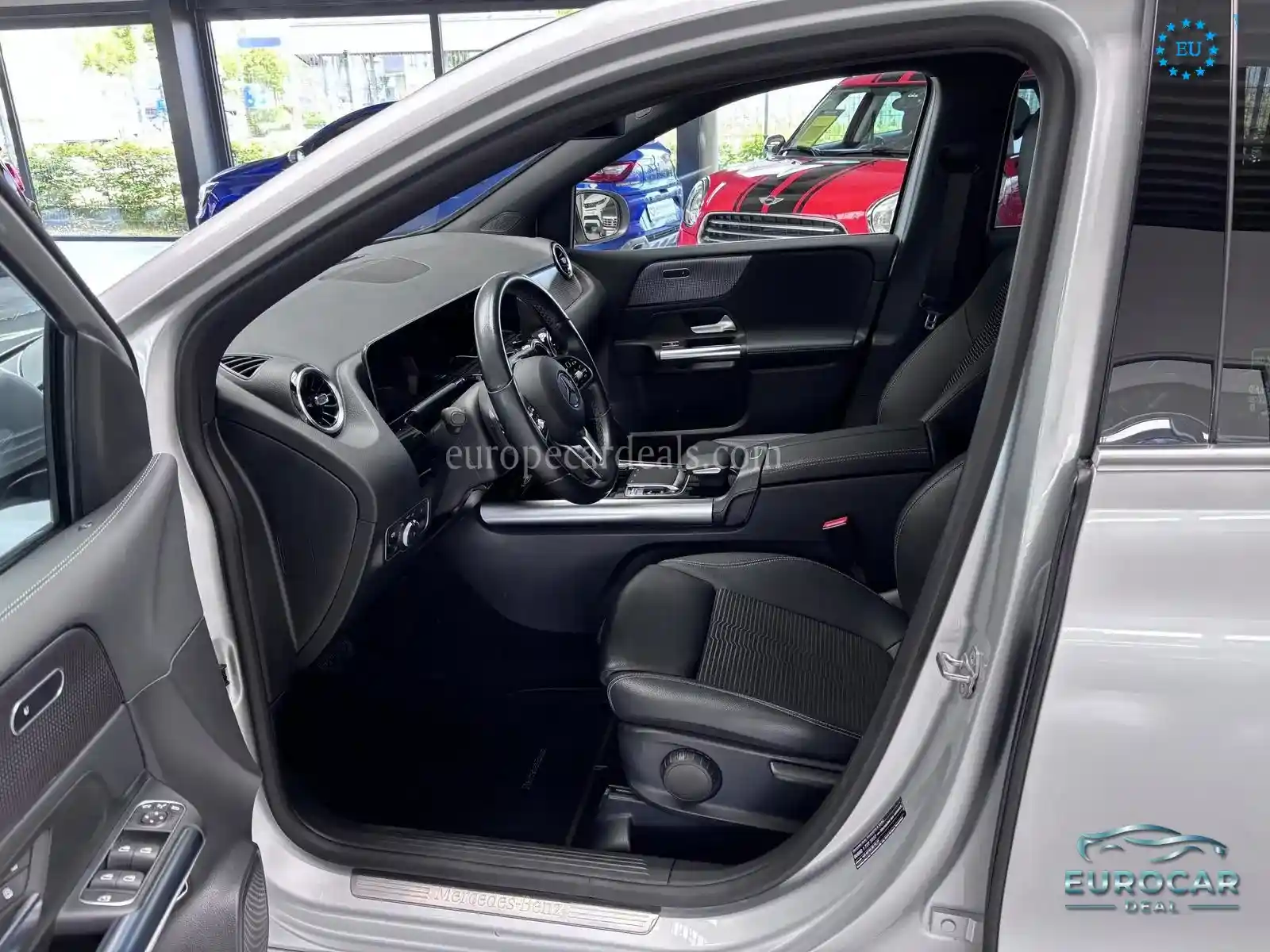 Mercedes-Benz B 220