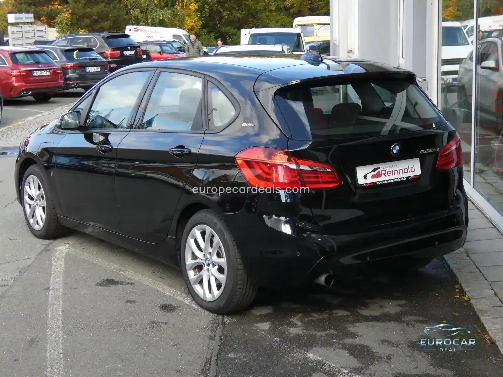 BMW 225