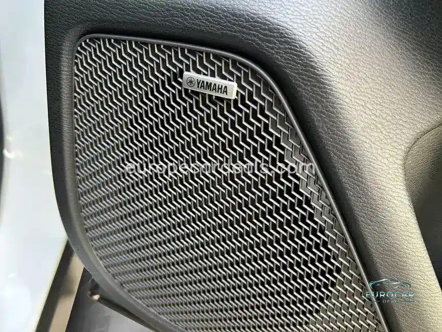 Mitsubishi Plug-in Hybrid Outlander