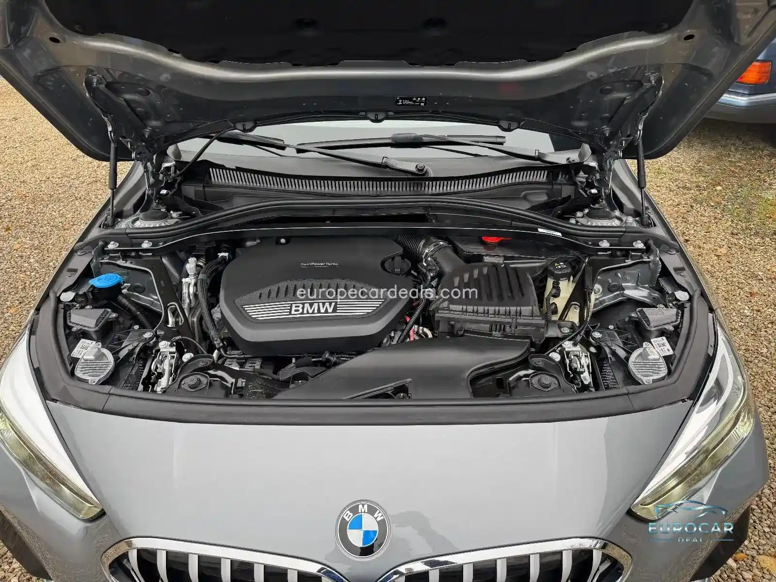 BMW 220