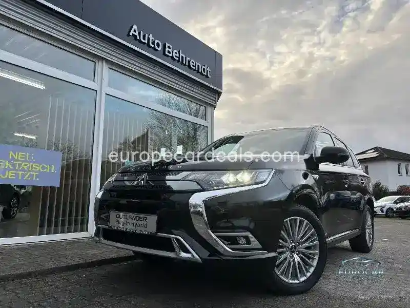 Mitsubishi Plug-in Hybrid Outlander