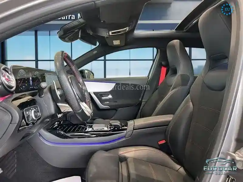 Mercedes-Benz A 35 AMG