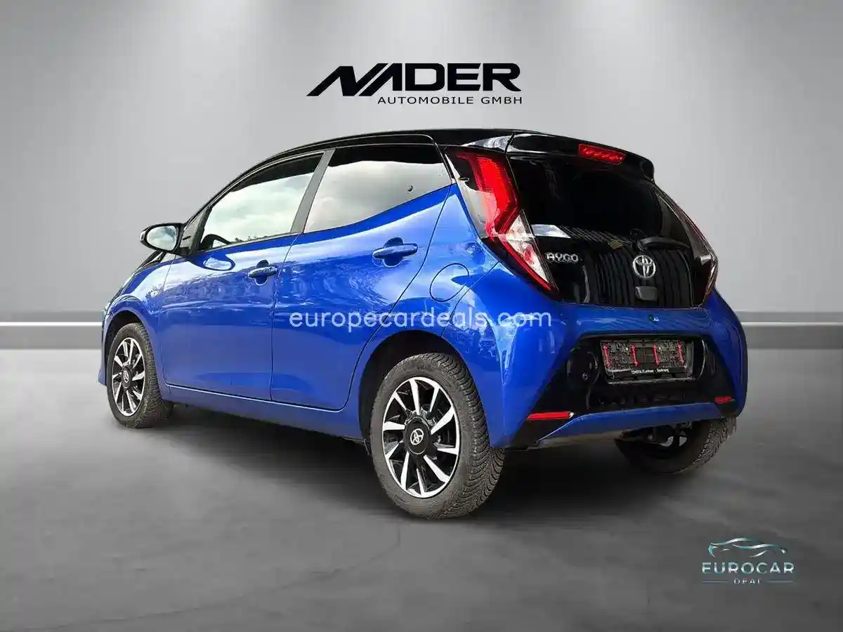 Toyota Aygo (X)