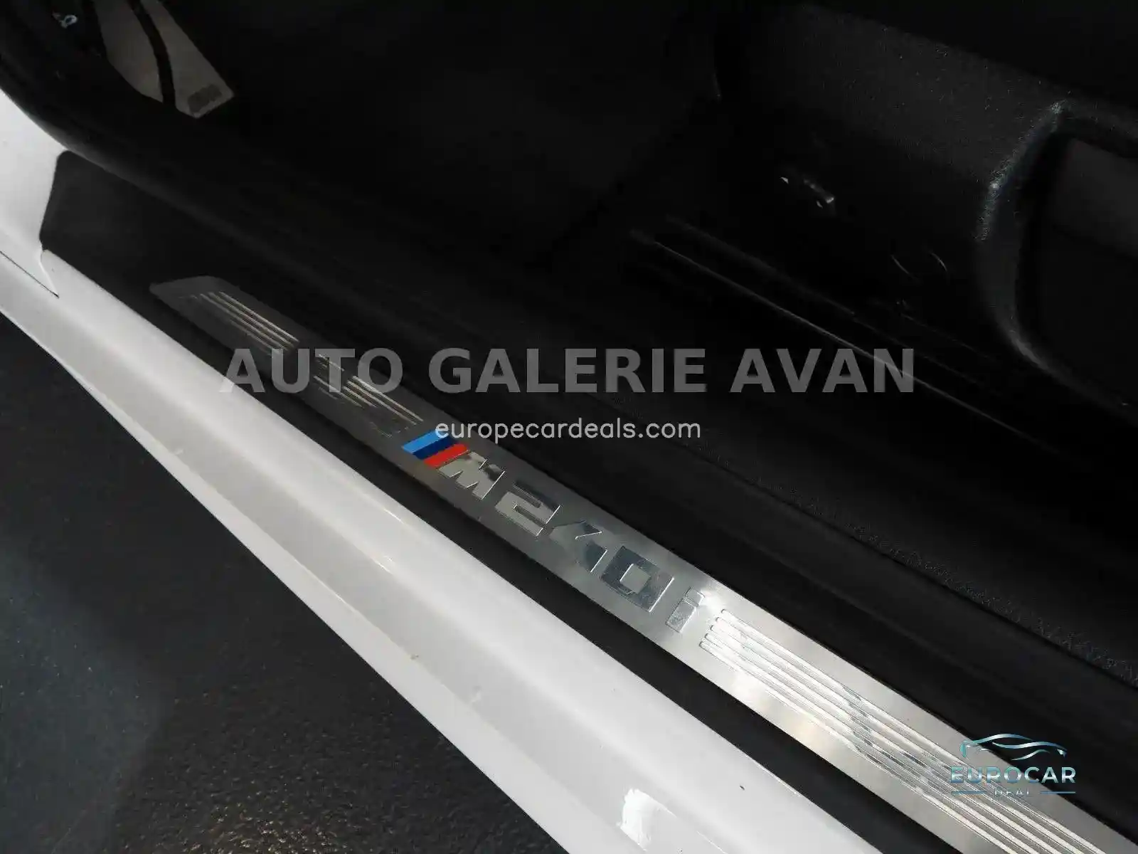 BMW M240i